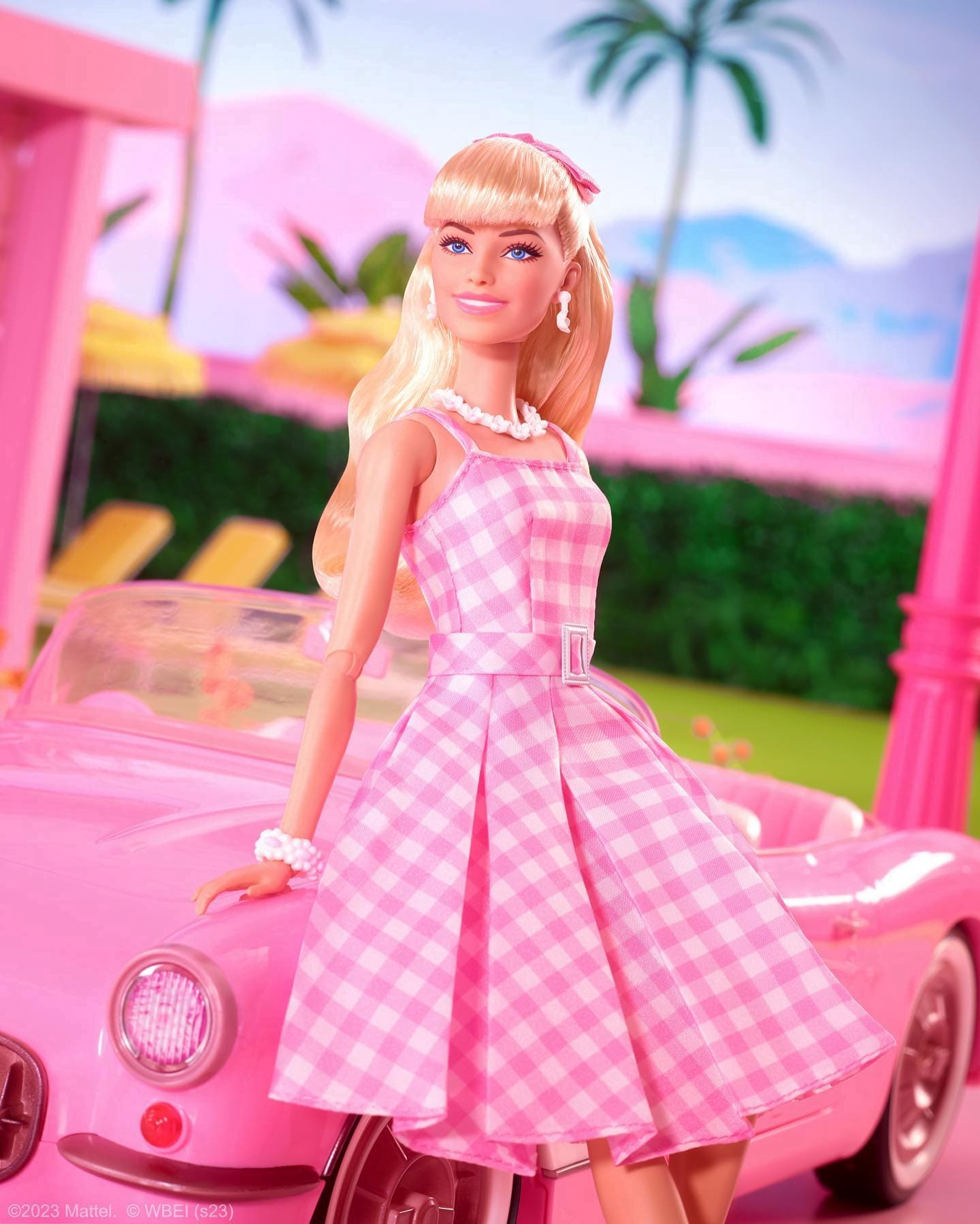 Filme da Barbie amplia venda de bonecas e leva 'onda rosa' a